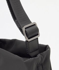 Y'SACCS ドローストリング コンビカラーショルダー