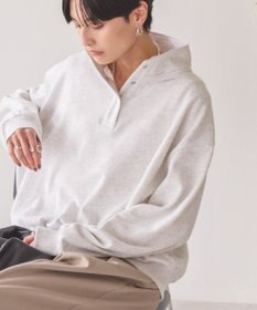 AMERICAN HOLIC 襟付き刺繍入りミニ裏毛プルオーバー