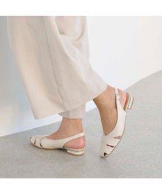 Riz raffinee <Riz raffinee>グルカデザインバックベルトパンプス