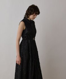 GRACE CONTINENTAL フラワーライン刺繍ワンピース