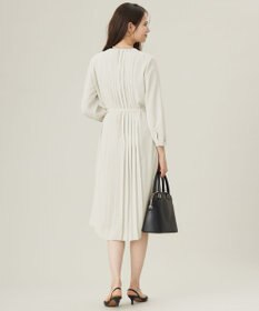 自由区 L 【19号サイズまで展開】ライトサテン ワンピース