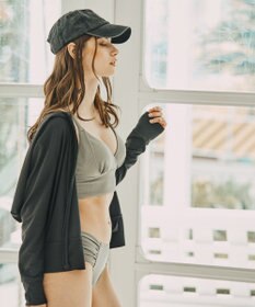 San-ai Resort（三愛水着楽園） 【UPF50＋】　サーマルラッシュパーカー　M・L　【Reir（レイール）】