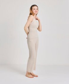 une nana cool とろみ素材がここちよいカップ付きキャミソール　moi room（モアルーム）