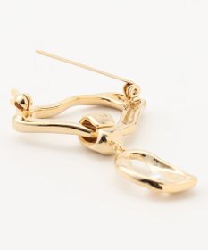 ICB 【CLASSY.1月号掲載】ウェーブブローチ