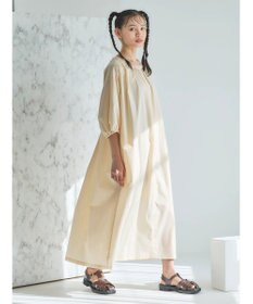 Green Parks ■ＥＳＣＡＲ　バックオープンギャザーワンピース