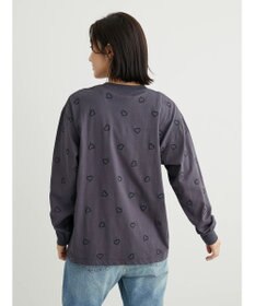 Green Parks ・Ｄｏｕｂｌｅ　Ｆｌａｇｓ　ハート刺繍ロンＴ