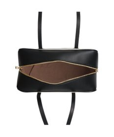 INTER-CHAUSSURES 【Christian Villa】レザーミディアムショルダーバッグ