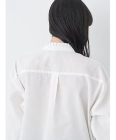 earth music&ecology スタンドフリルシャツ