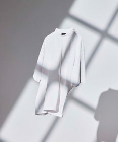 JOSEPH HOMME 【WEB限定】【新素材 / 新型】エンジニアドテック　リラックスフォルムモックネックＴシャツ