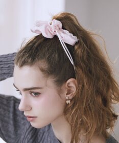 Maison de FLEUR レースリボンシュシュ