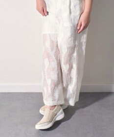 Bridget Birkin 【Round About】ヒールアップスリッポンスニーカー