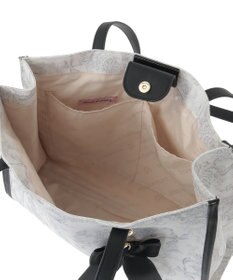 Maison de FLEUR フラワーガーデンプリントスクエアトート