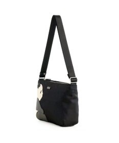 IBIZA アニマーダ　ナイロン　ショルダーバッグ