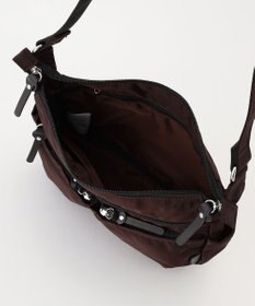 Y'SACCS トリプルポケットベーシックショルダー