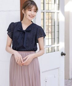 Tiaclasse 【洗える】幅広く活躍が期待できるボウタイレースブラウス