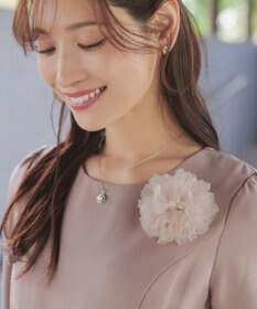 Tiaclasse チュールフラワーコサージュ