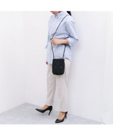 UNBILLION cachecache ナイロンキルティングスマホショルダー