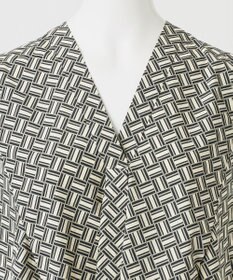 23区 S 【R(アール)】ジオメトリックプリント ハンカチヘム ブラウス