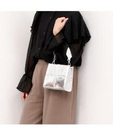 UNBILLION カシュカシュ cachecache / エナメル調ボックスパネルミニショルダー