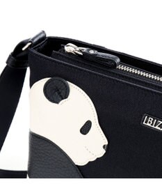 IBIZA アニマーダ　ナイロン　ショルダーバッグ