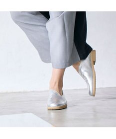 MODE ET JACOMO <D'ICI>カットラインミドルヒールシューズ