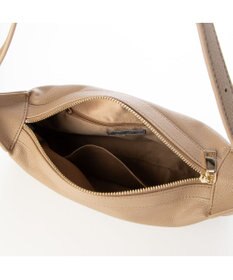 UNBILLION 【テレビ ドラマ着用アイテム】カシュカシュ cachecache / ダブルバックルベルトショルダー