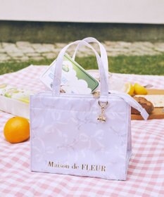 Maison de FLEUR 【保冷機能付き】リボン柄保冷バッグ