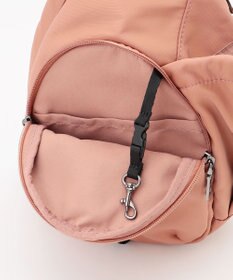 Y'SACCS 【Y’SACCS vous et】フロントファスナークロスボディバッグ