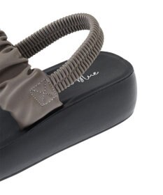 Green Parks ・ｒｉｃｈｂｌｕｅ　ギャザーアツゾコサンダル