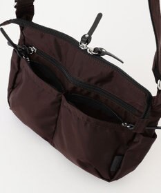 Y'SACCS トリプルポケットベーシックショルダー