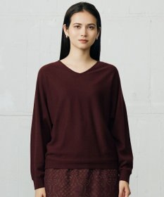 自由区 【カタログ掲載】ファインウールカシミヤドルマンシルエット ニット ボルドー