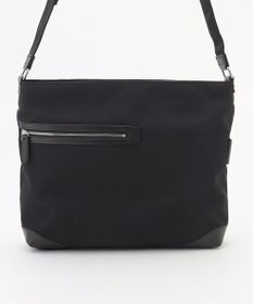 Y'SACCS アシメファスナーポケットショルダー