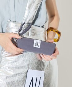 AMERICAN HOLIC パテッドホリホリポーチ