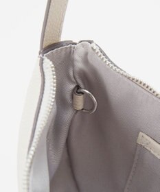 TOPKAPI 【Breath TOPKAPI】シュリンクレザー ハーフムーン ショルダーバッグ / チャーム付き