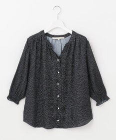 自由区 【WEB限定/セットアップ着用可/洗える】ブライトサテンライト Vネックブラウス