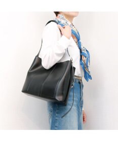 UNBILLION カシュカシュ cachecache / ベルト調節セミショルダーバッグ