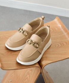 Bridget Birkin 【Round About】メタル飾りローファースニーカー