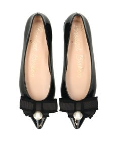 Bridget Birkin 【Bridget Birkin】パールリボンポインテッドパンプス