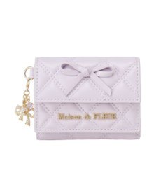 Maison de FLEUR リボンチャームキルティングプチウォレット