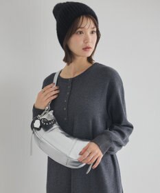 earth music&ecology ハーフムーンバッグ