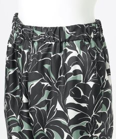 23区 【R(アール)】Ratti リーフプリント パンツ