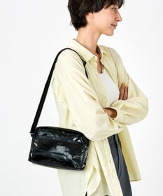 LeSportsac DANIELLA CROSSBODY/ブラックシャイン