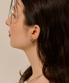 Phoebe 〈金属アレルギー対応〉ダブルラインパールフープピアス　ホワイト/ニッケルフリー