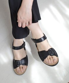 Pointer 本革 甲幅調整 超軽量マジックテープ付きサンダル