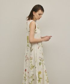 GRACE CONTINENTAL カットワークプリントワンピース