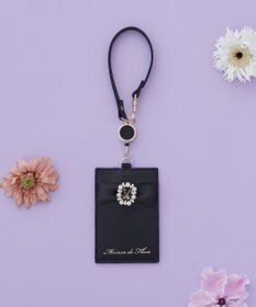 Maison de FLEUR リール付きビジューリボンパスケース