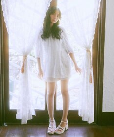 earth music&ecology パフスリーブ楊柳刺繍チュニック