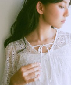 earth music&ecology パフスリーブ楊柳刺繍チュニック