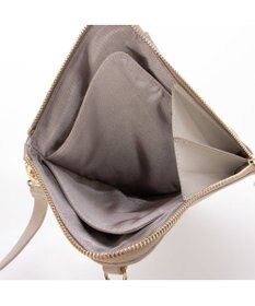 LA BAGAGERIE シープレザー　キルティングスマホショルダー