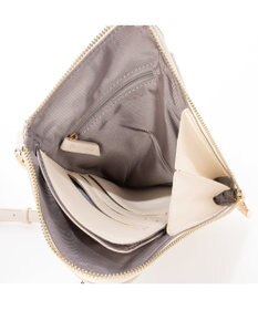 LA BAGAGERIE シープレザー　キルティングスマホショルダー